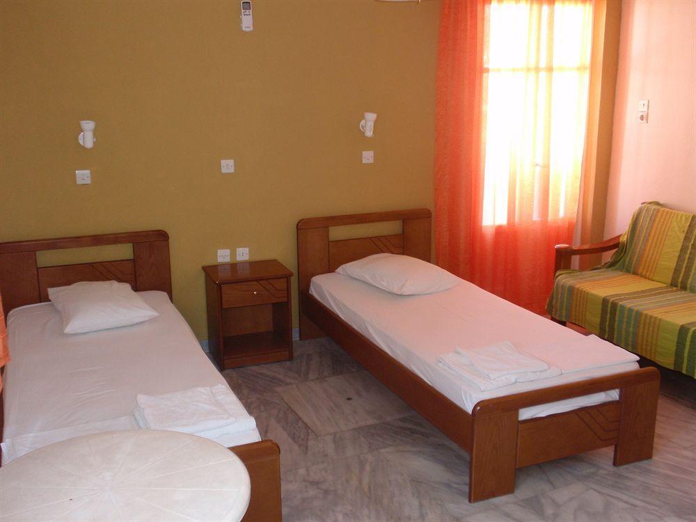 Hotel Smaragdi Apartments Vissa Екстер'єр фото