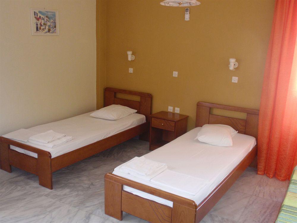 Hotel Smaragdi Apartments Vissa Екстер'єр фото
